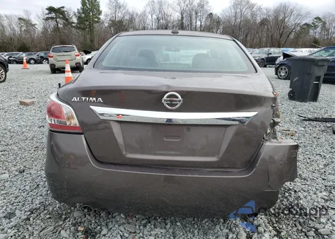 2015 Nissan Altima 2.5 from USA, damaged, VIN 1N4AL3AP4FC208758